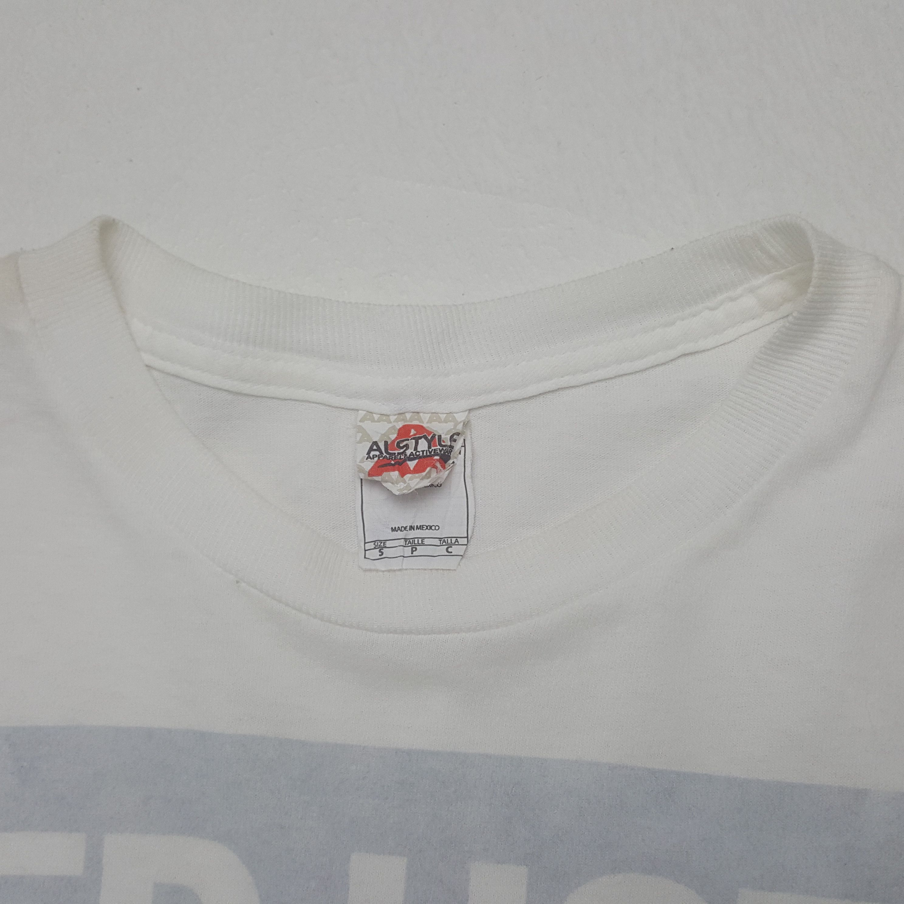 Band Tees × Vintage Vintage Red Hot Chili Peppers American Rock Band Tshirt Size US S / EU 44-46 / 1 - 4 Thumbnail