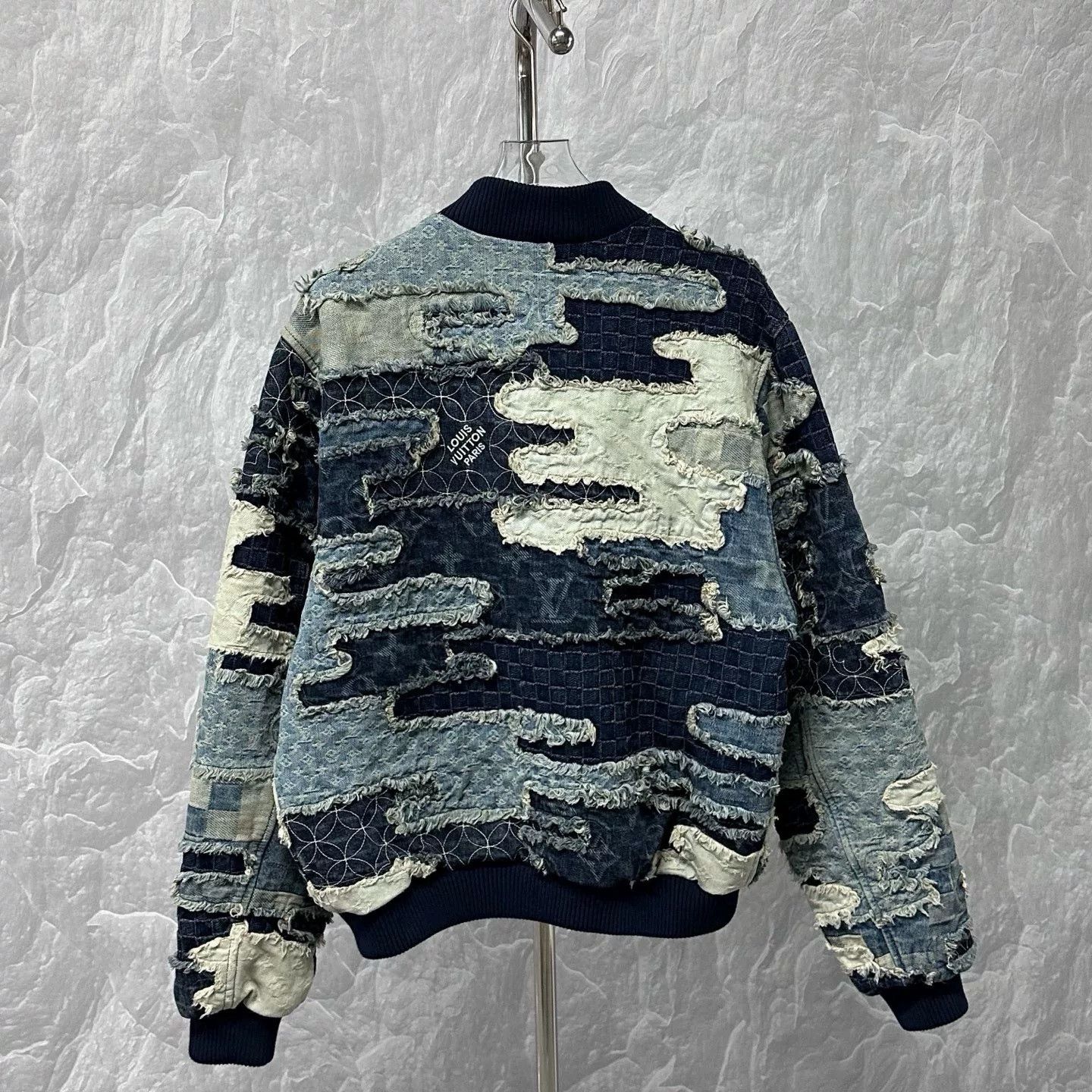 Louis Vuitton Louis Vuitton Nigo FW25 Patchwork Denim Jacket Size US L / EU 52-54 / 3 - 4 Thumbnail