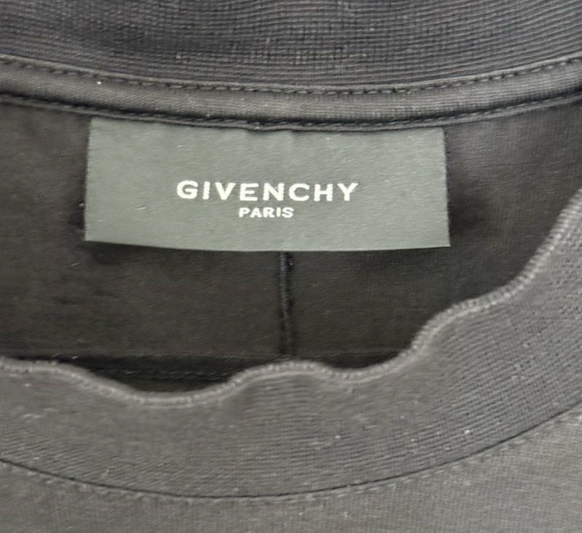 Givenchy givenchy short sleeve shirt wxx Size US XS / EU 42 / 0 - 2 Thumbnail