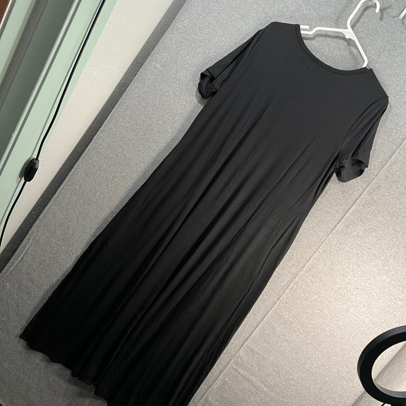 Other Belle by Kim Gravel V-Neck Maxi Dress Black Size Medium Size M / US 6-8 / IT 42-44 - 2 Thumbnail
