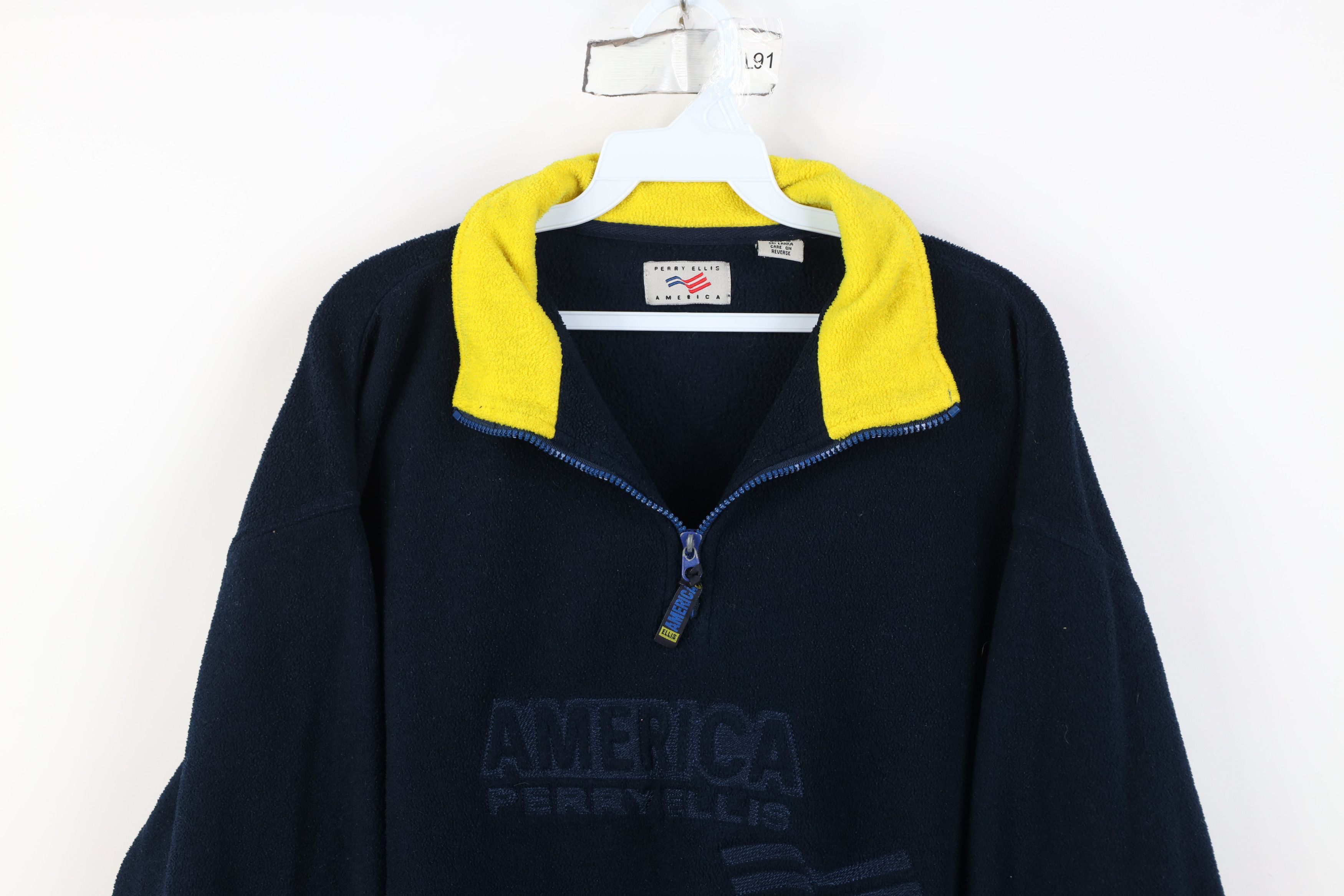 Vintage Vintage 90s Perry Ellis Flag 1/4 Half Zip Fleece Sweater Size US L / EU 52-54 / 3 - 2 Thumbnail