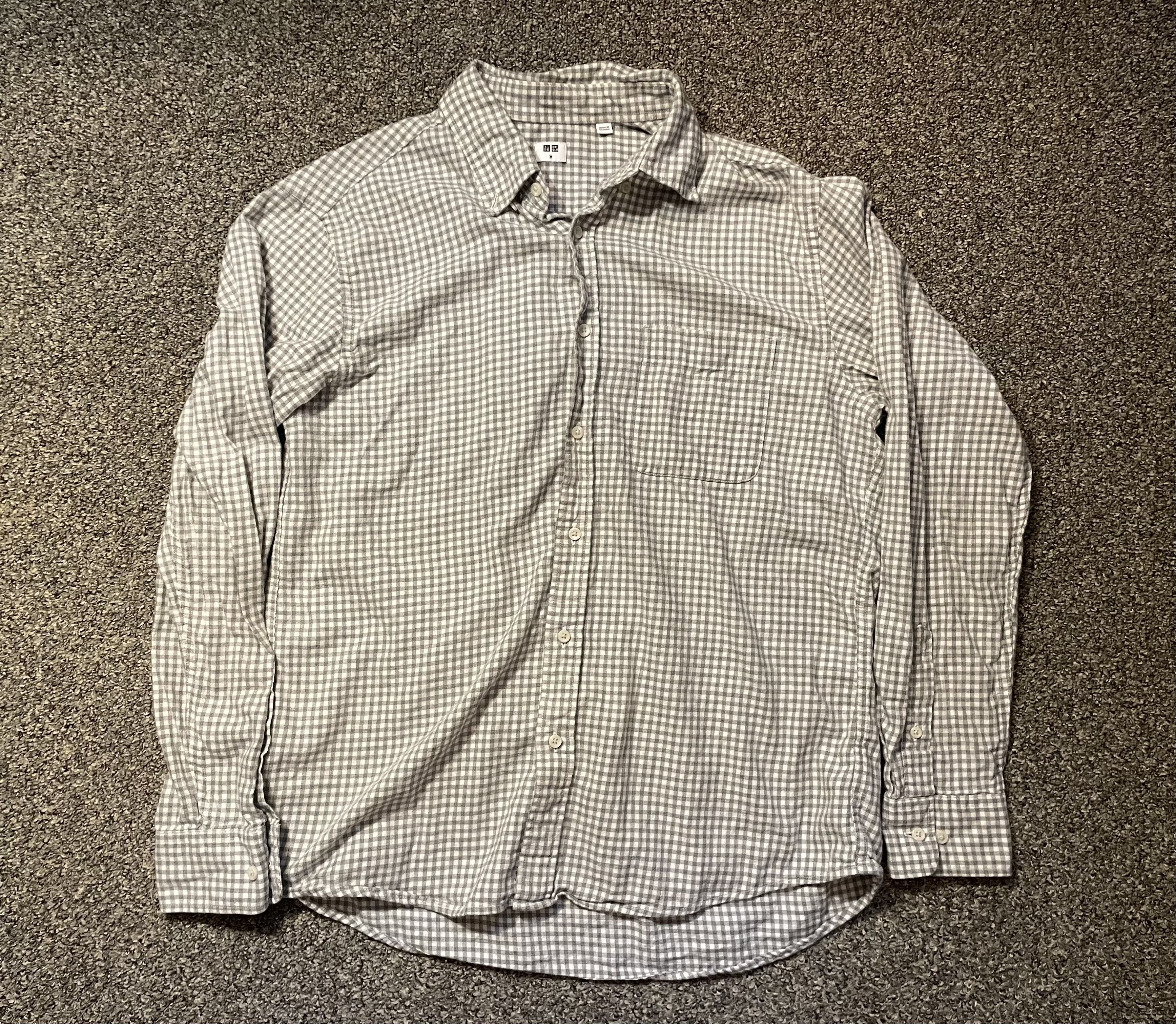 Uniqlo Uniqlo Grey and White Check Flannel Size US M / EU 48-50 / 2 - 1 Thumbnail