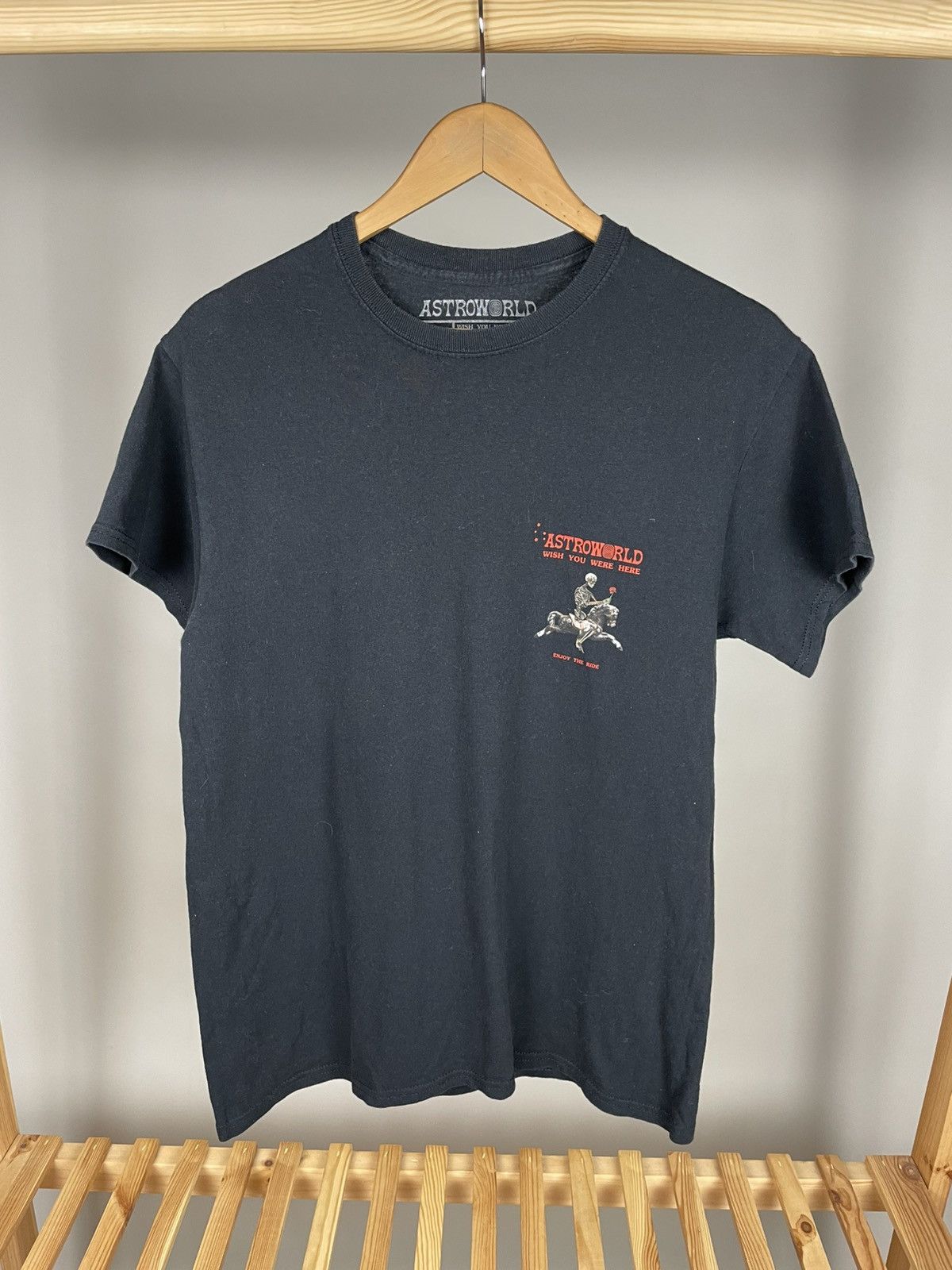 Travis Scott Astroworld Travis Scott t-shirt enjoy the ride 2018 Size US M / EU 48-50 / 2 - 1 Thumbnail
