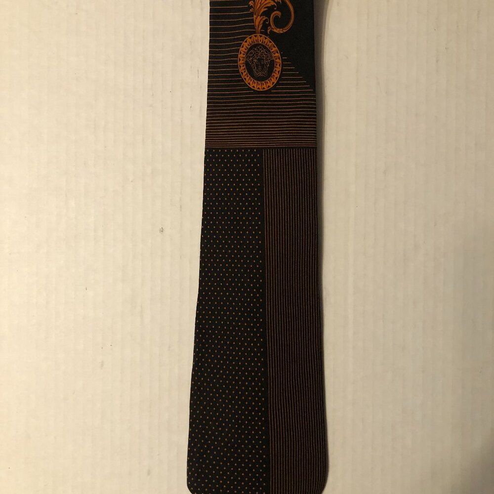 Versace VERSACE MEN'S BLACK 100%SILK TIE 3 5/8" X 60" MADE IN ITALY Size ONE SIZE - 1 Thumbnail