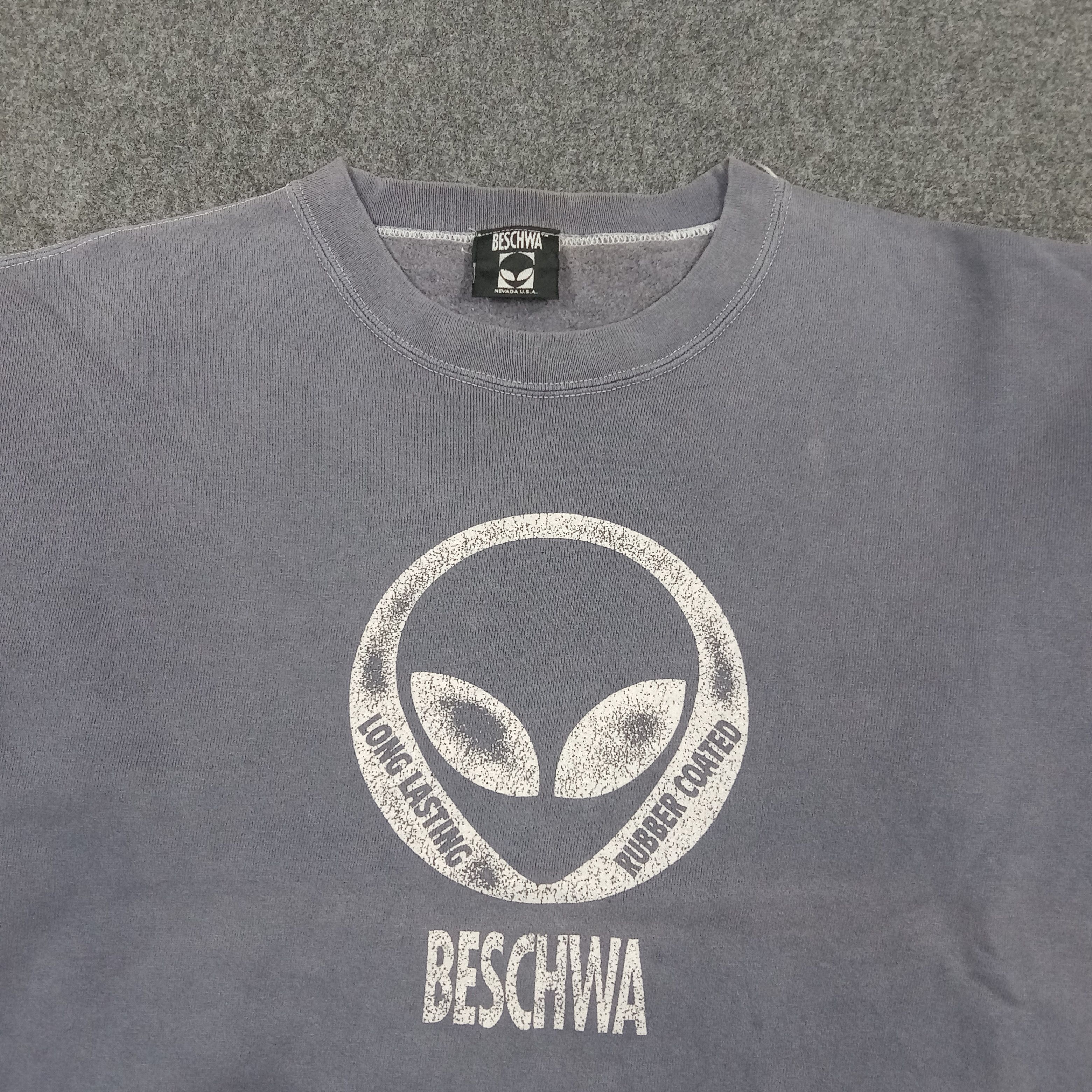 Vintage 90's Beschwa Alien Barker Nevada Sweatshirt C288N19 Size US L / EU 52-54 / 3 - 2 Thumbnail