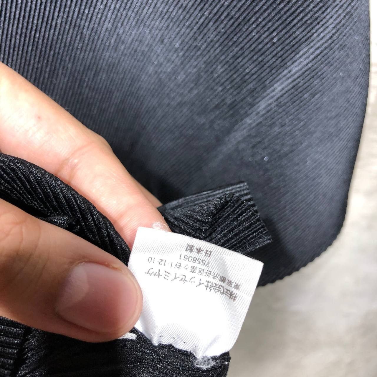 Pleats Please Issey Miyake Issey Miyake Pleats Please cropped Polo shirt Size M / US 6-8 / IT 42-44 - 11 Thumbnail