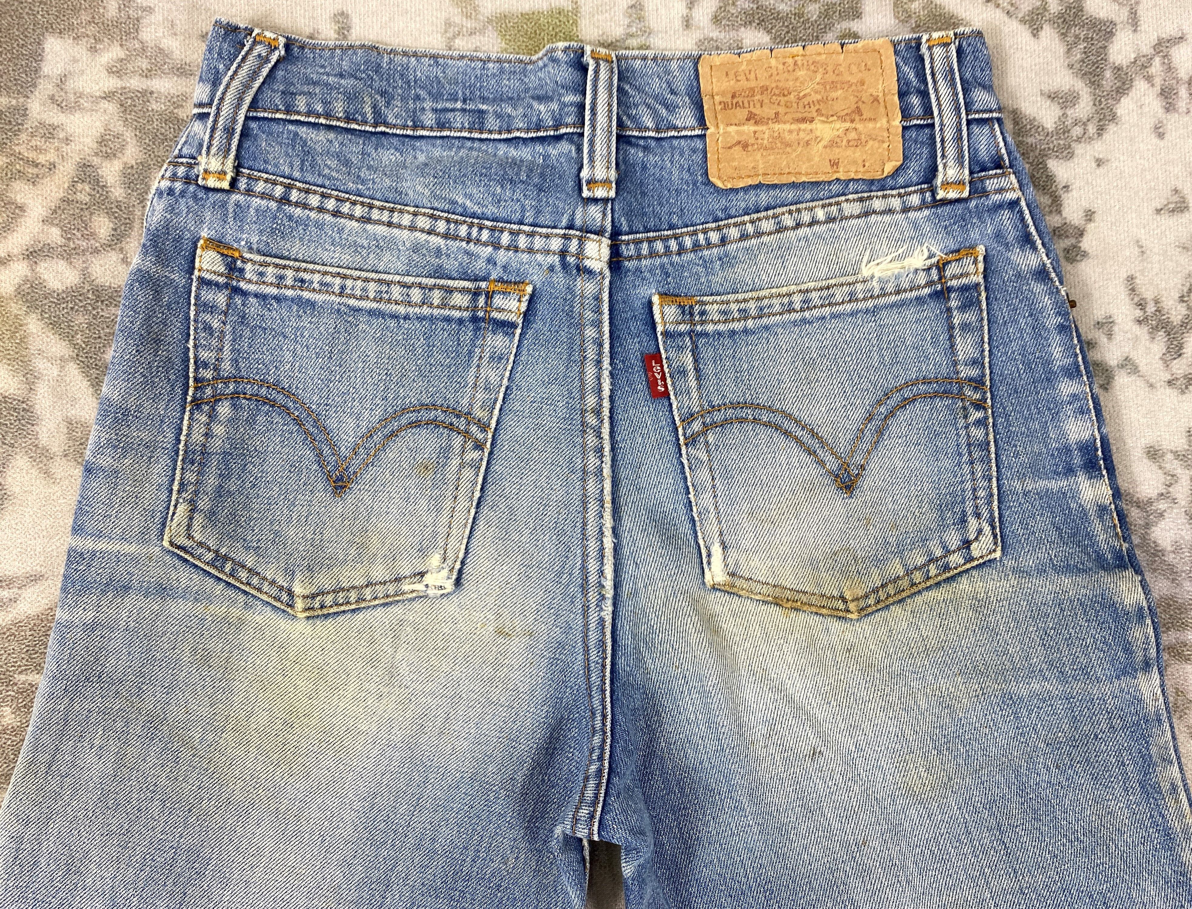 Levi's Distressed Blue Vintage Levi's Jeans 26x30.5 Denim -JN935 Size US 26 / EU 42 - 4 Thumbnail