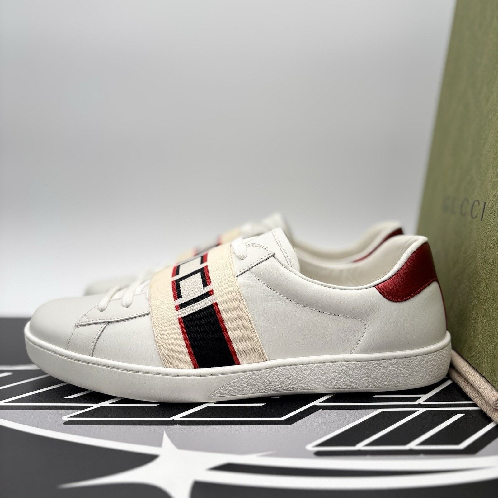 Gucci Gucci Ace Leather With Strap ‘ White ’ | NEW! Size US 9 / EU 42 - 1 Thumbnail