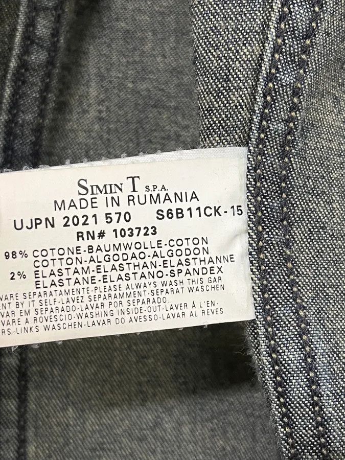 Armani 2000s Armani Blue Eroded Denim Jacket Size US S / EU 44-46 / 1 - 11 Thumbnail