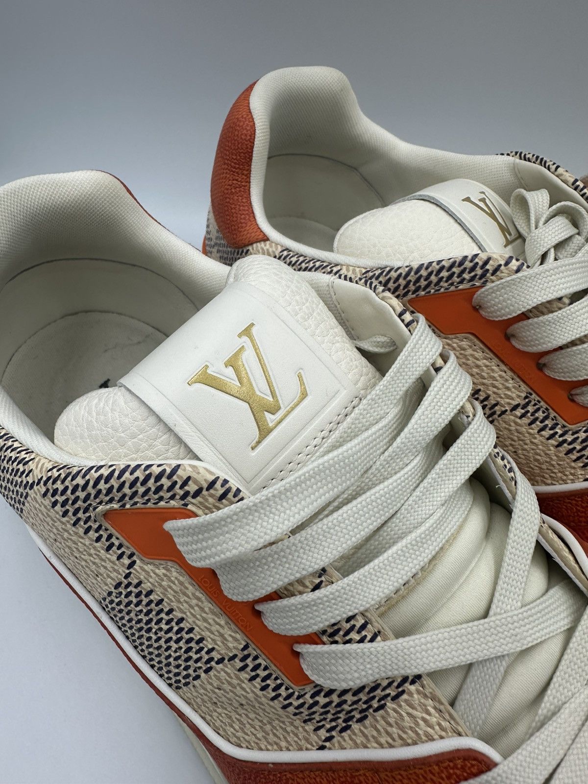 Louis Vuitton Louis Vuitton Lot 54 Sneakers Size US 13 / EU 46 - 4 Thumbnail