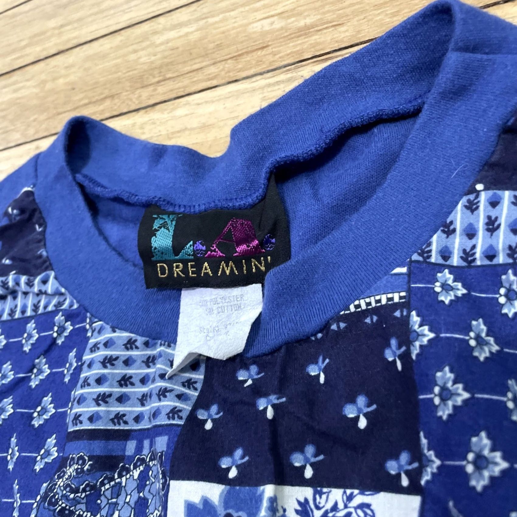 Vintage VINTAGE LA DREAMIN Paisley Top Women 22W Blue Floral Cuff Pullover Knit 48" Women T-Shirt XS-XXL not included Size 3XL / US 20-22 - 5 Thumbnail