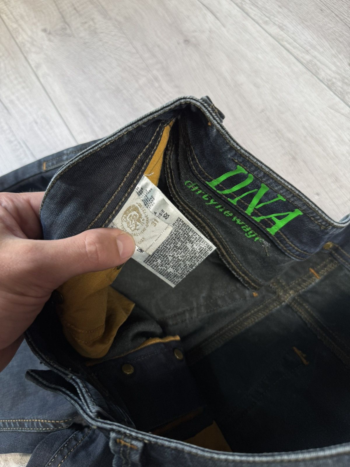Diesel Diesel Larkee DNA Destresed Trapper Jeans Size US 31 - 8 Thumbnail