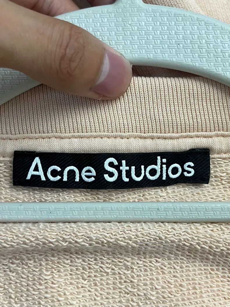 Acne Studios Acne Studios Emoticon Round Neck Loose Crew-neck Sweatshir Size US S / EU 44-46 / 1 - 3 Thumbnail