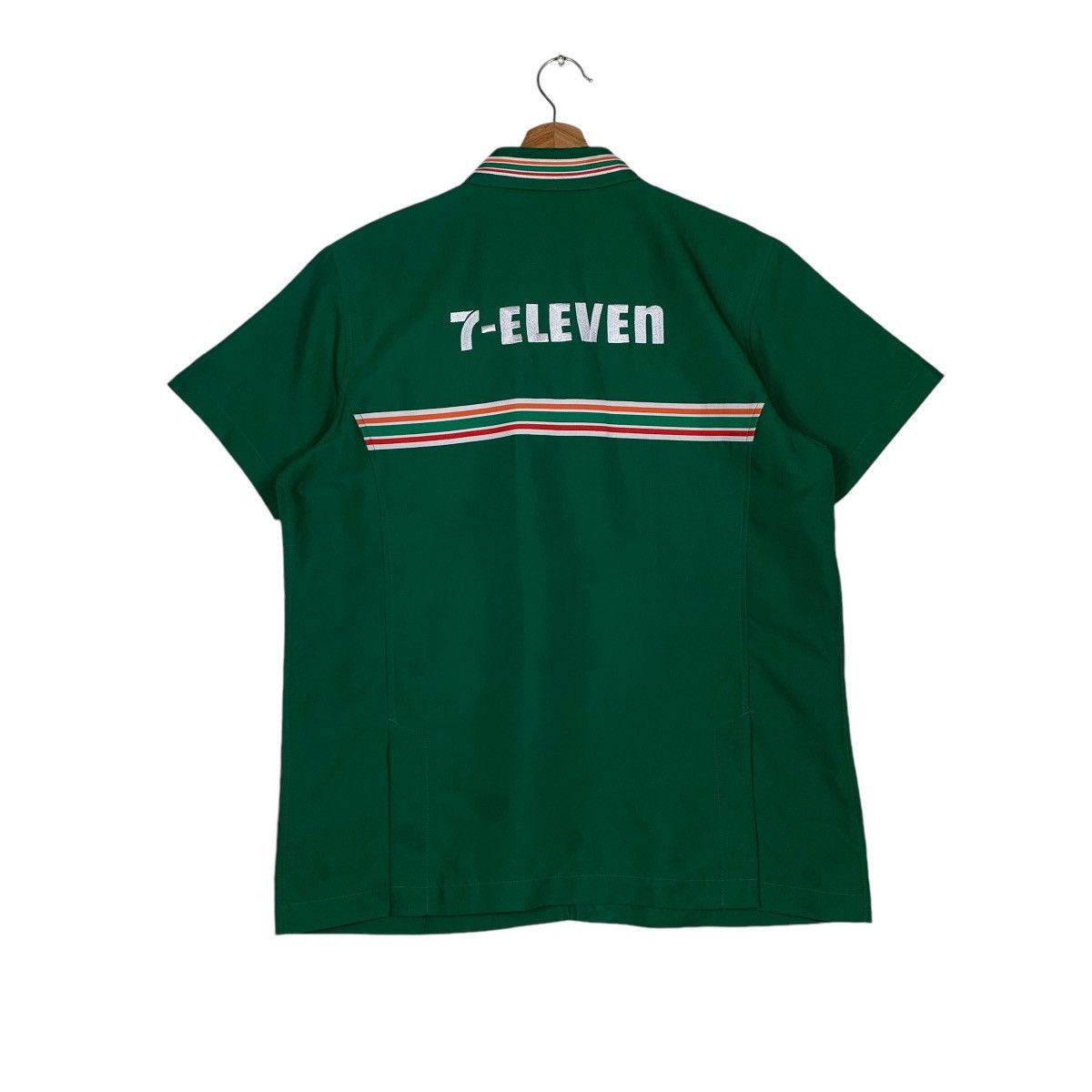 Japanese Brand Vintage 7 Eleven Japan Uniform Zipper Shirt Size US L / EU 52-54 / 3 - 7 Thumbnail