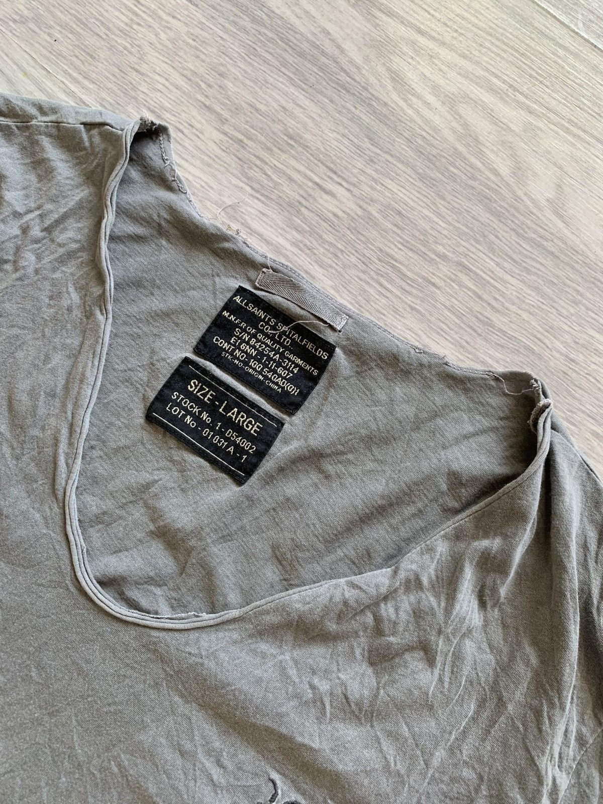 Allsaints × Vintage Y2K Allsaints Vintage Grunge Crazy Faded Mudwash Tee Size US L / EU 52-54 / 3 - 4 Thumbnail