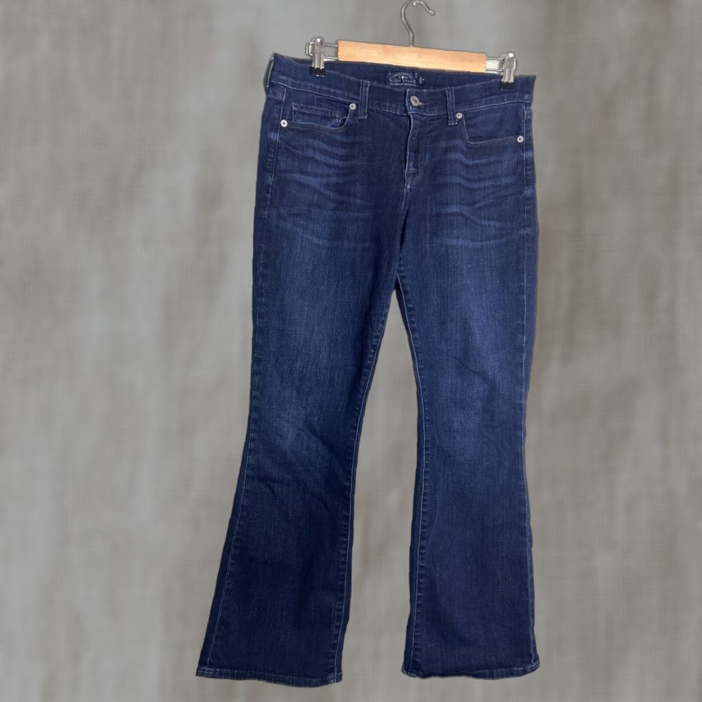 Lucky Brand Lucky Brand Sofia Boot Dark Wash Jeans 8 Regular Women 8 Dark Blue Bootcut 30x30 Size 30" / US 8 / IT 44 - 1 Thumbnail