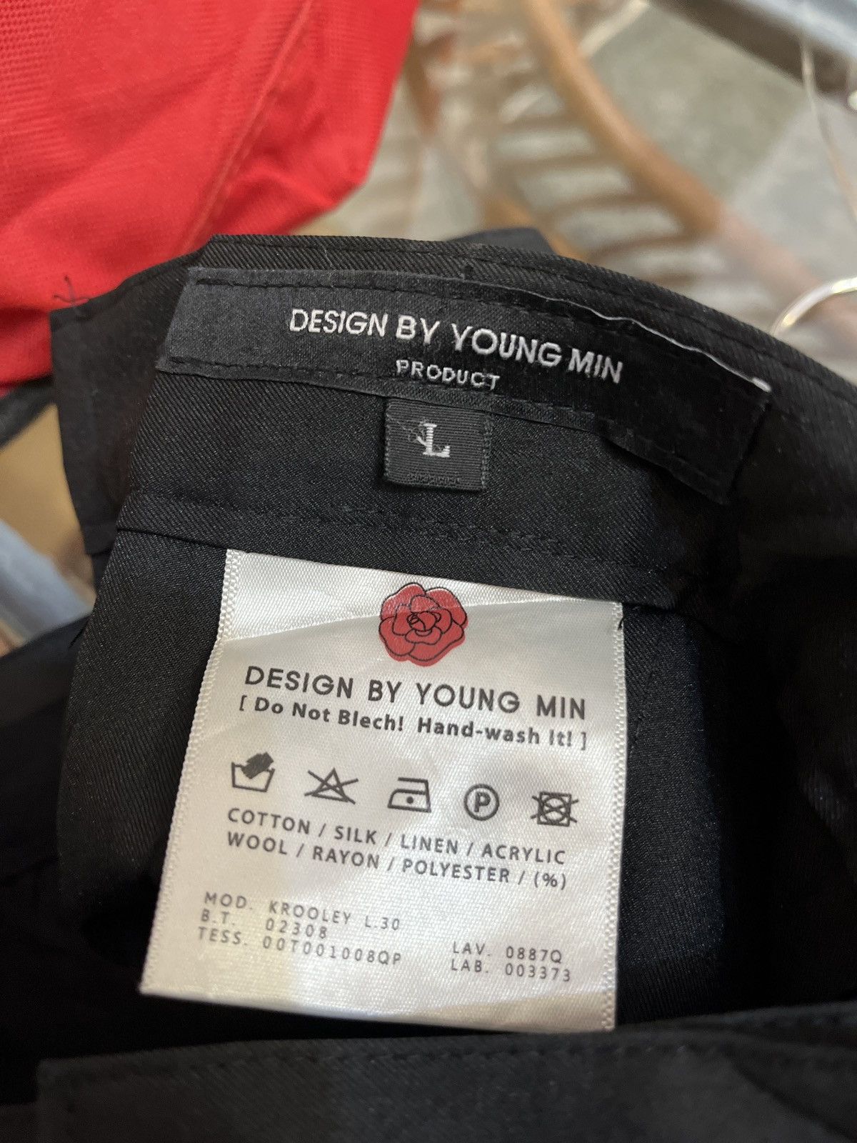 Japanese Brand Young Min, Triple Tuck Wide Balloon Pants Silk, LIKE ANGLAN! Size US 36 / EU 52 - 7 Thumbnail