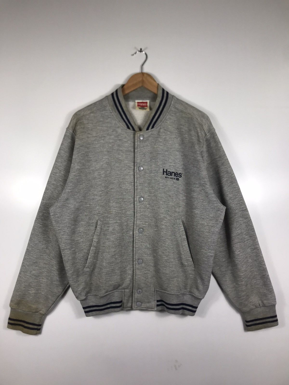 Hanes × Vintage ⚡️Vintage Hanes North Carolina Varsity Jacket Size US L / EU 52-54 / 3 - 1 Thumbnail