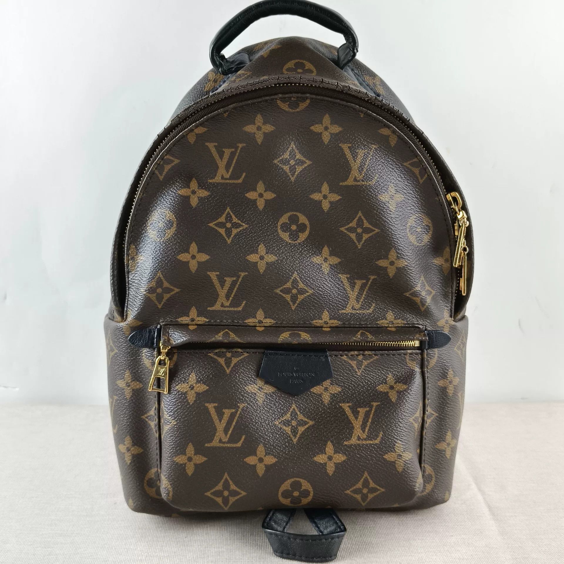 Louis Vuitton Pre-loved Bag Very good condition Size ONE SIZE - 1 Thumbnail