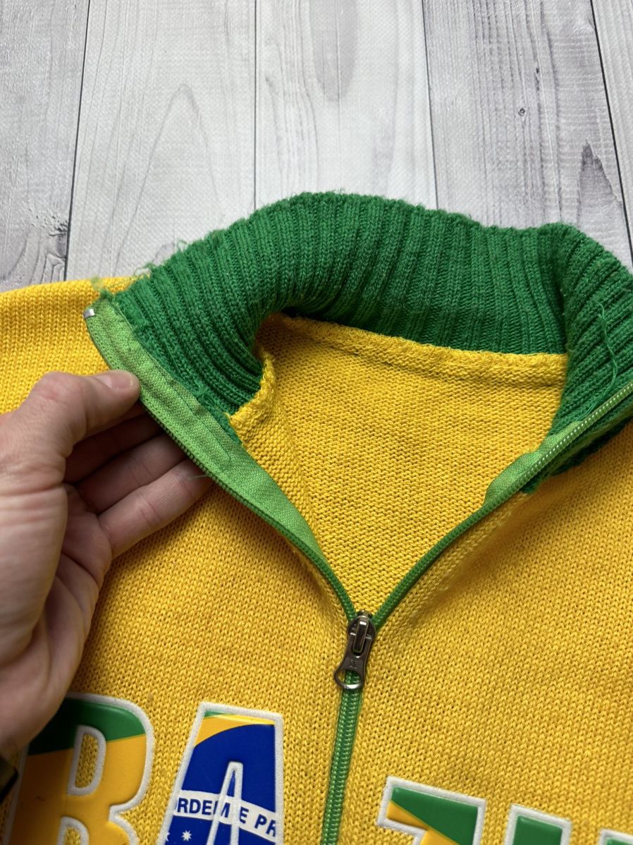 Vintage Vintage Brazil soccer zip Sweater rare logo size M Size US M / EU 48-50 / 2 - 5 Thumbnail