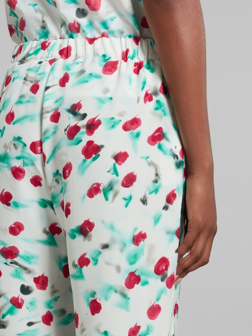 Marni o1w1db10125 Floral Print Cropped Trousers in White Size 28" / US 6 / IT 42 - 5 Thumbnail