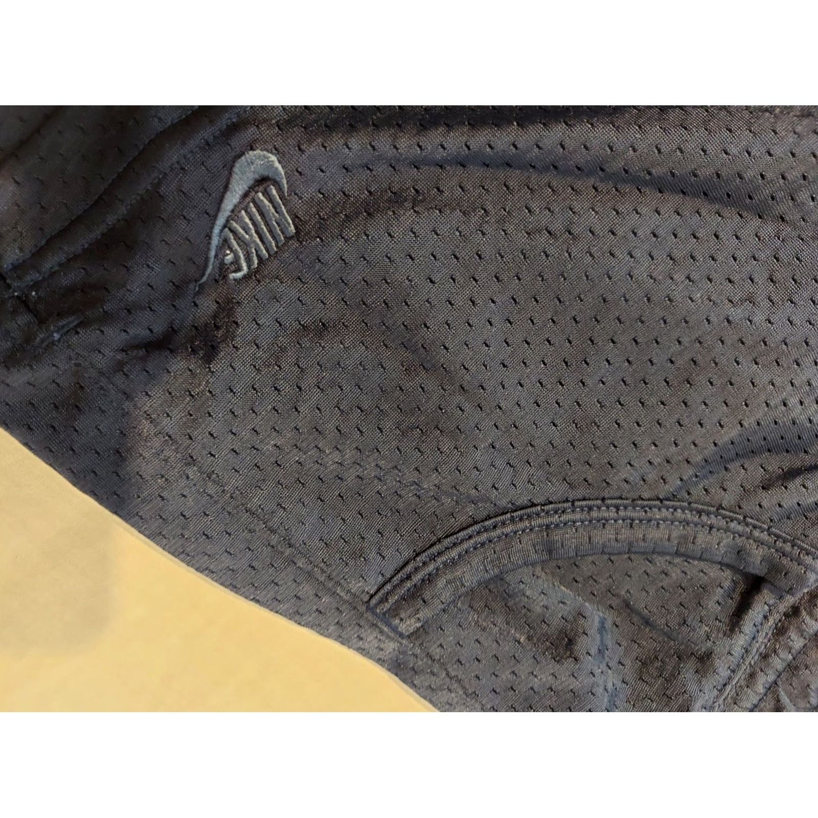 Nike VINTAGE? Nike Shorts Womens S Small Black Athletic Gy m Workout Size 28" / US 6 / IT 42 - 3 Thumbnail
