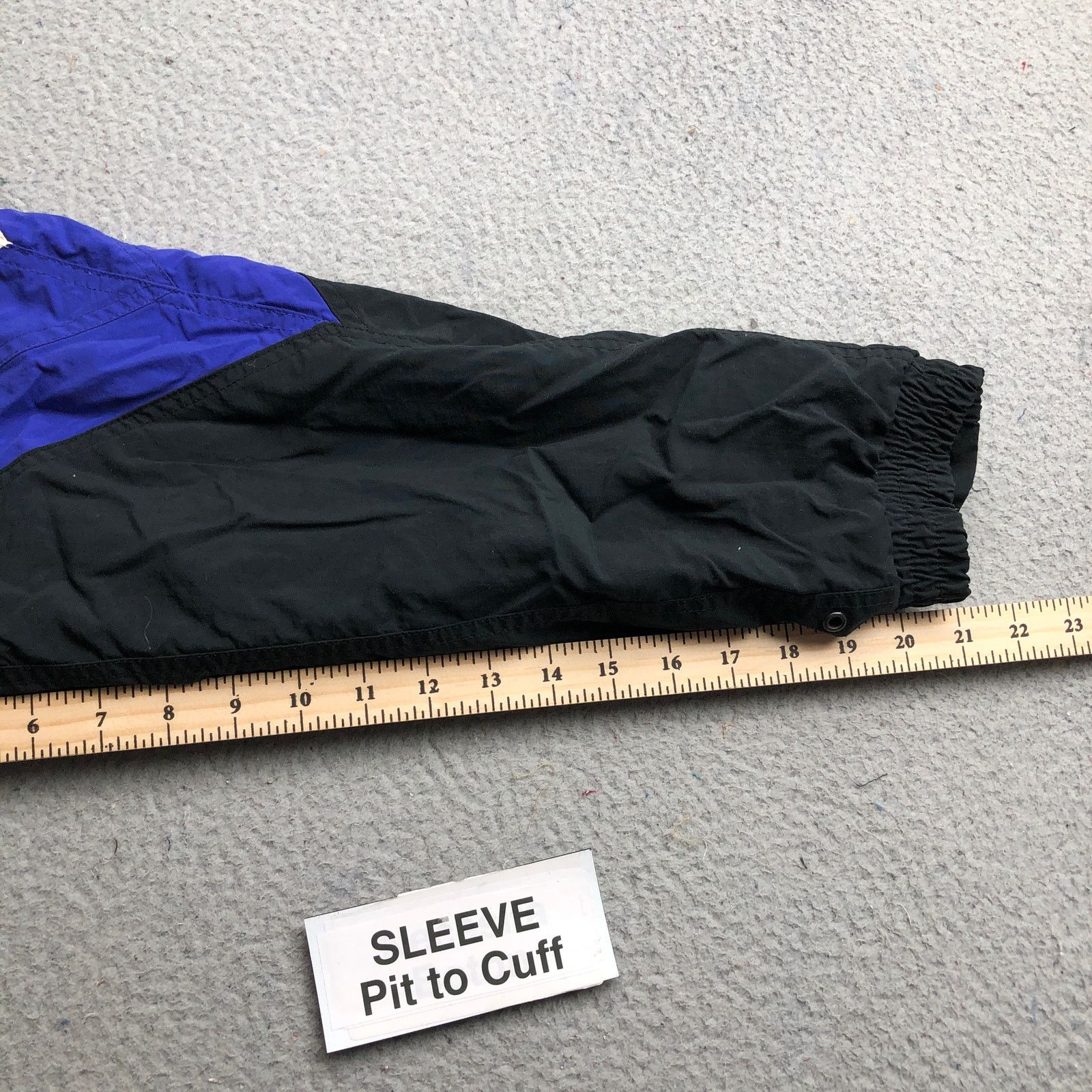 Other Vintage Tourney Gore-Tex Waterproof Windbreaker Womens L Size L / US 10 / IT 46 - 11 Thumbnail