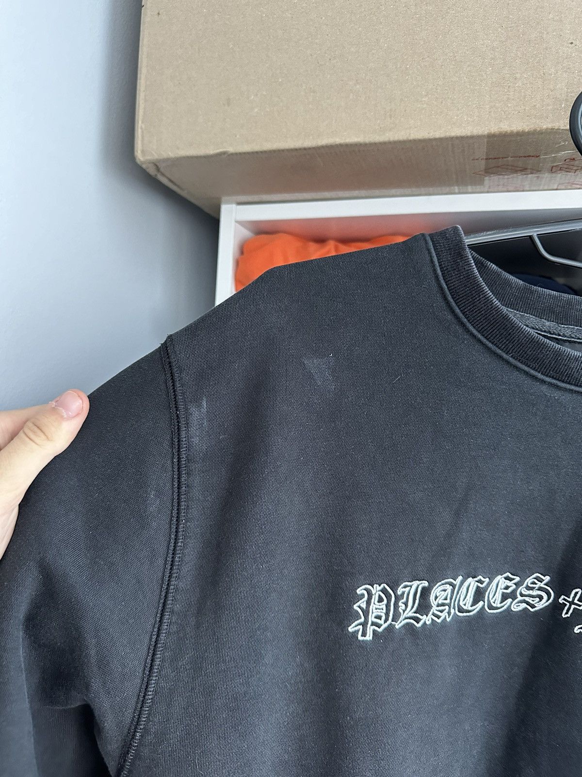 Places + Faces 🔥VINTAGE PLACES + FACES EMBROIDERED LOGO CREWNECK🔥 Size US XL / EU 56 / 4 - 2 Thumbnail