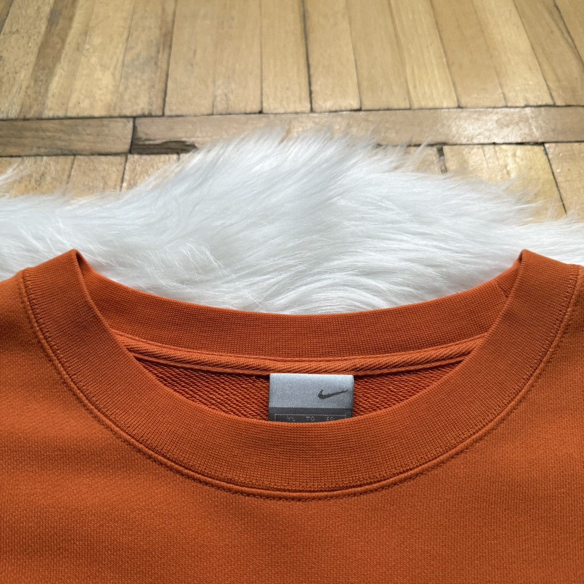 Nike 📌 Vintage Nike Air Max 90s Sweatshirt Center Logo Swoosh TN Size US XL / EU 56 / 4 - 4 Thumbnail