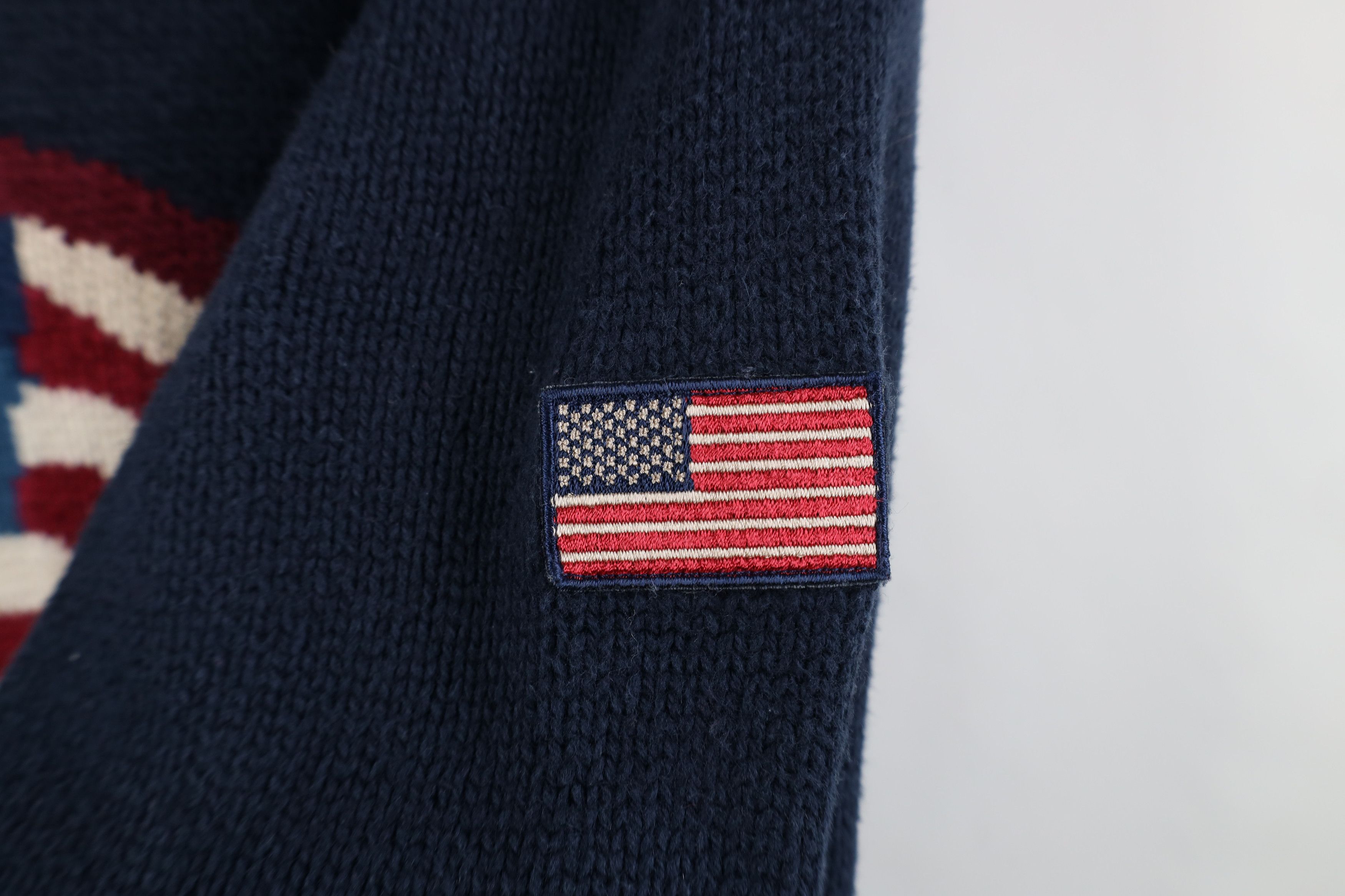 Vintage Vintage 90s Streetwear Heavyweight Knit USA Flag Sweater Size US L / EU 52-54 / 3 - 4 Thumbnail