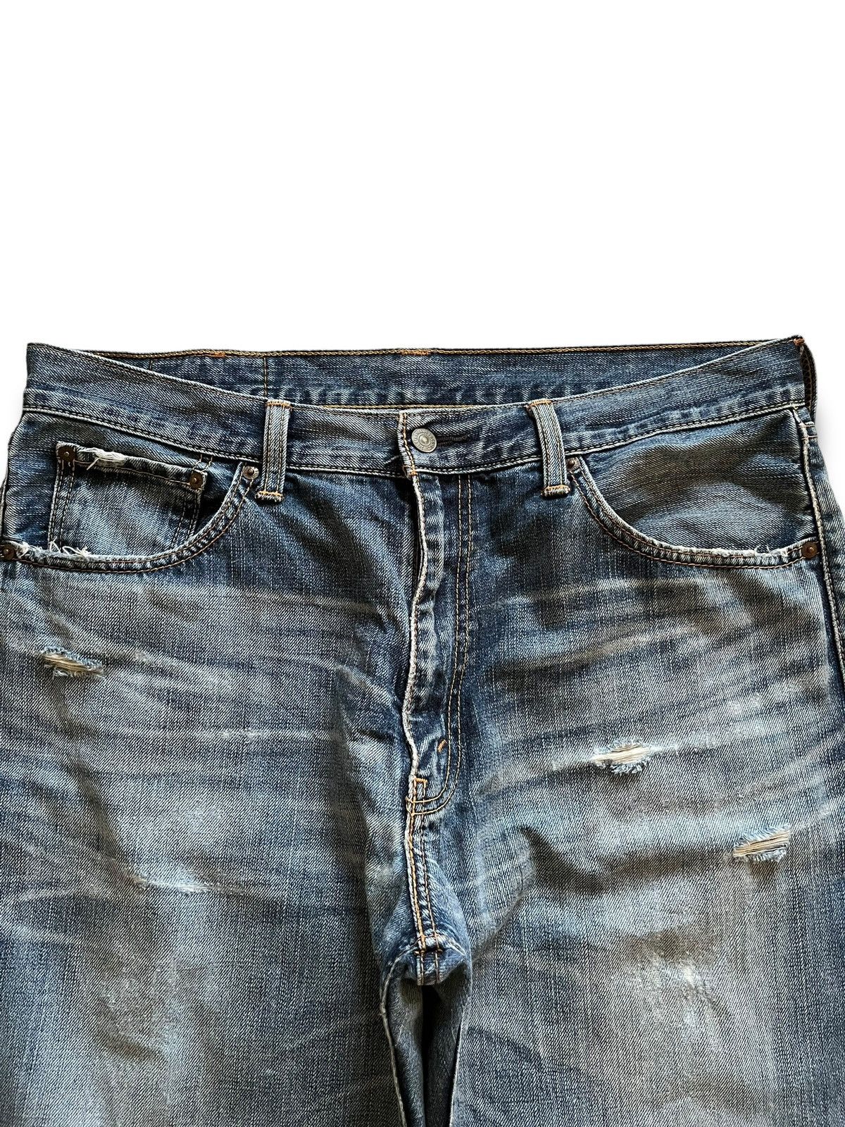 Levi's Vintage 90s Levis 703 Blue Wash Distressed Baggy Jeans 37x32 Size US 37 - 4 Thumbnail