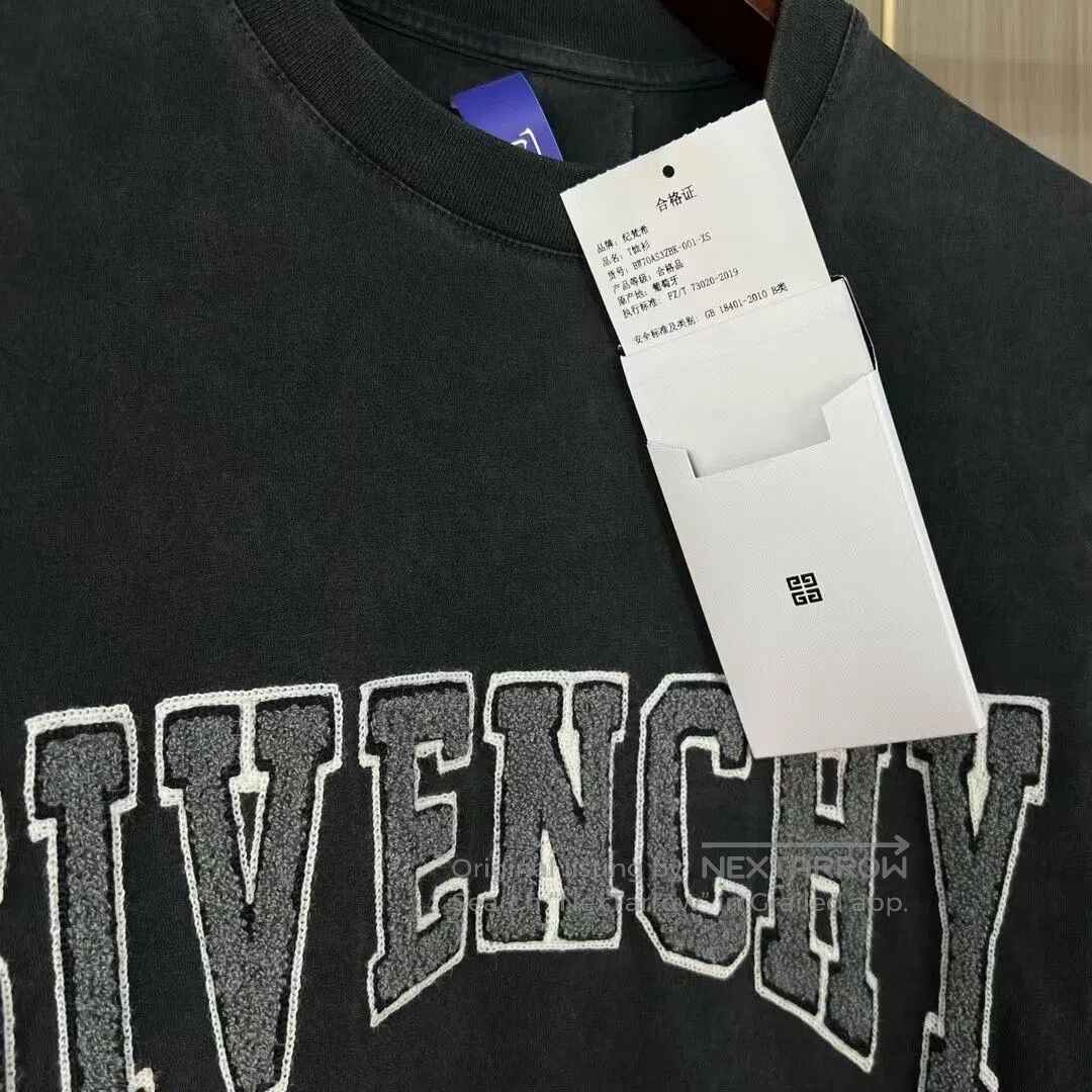 Givenchy Givenchy New Arrival Flocked Letter Washed Short Sleeve T- Size XS / US 0-2 / IT 36-38 - 3 Thumbnail