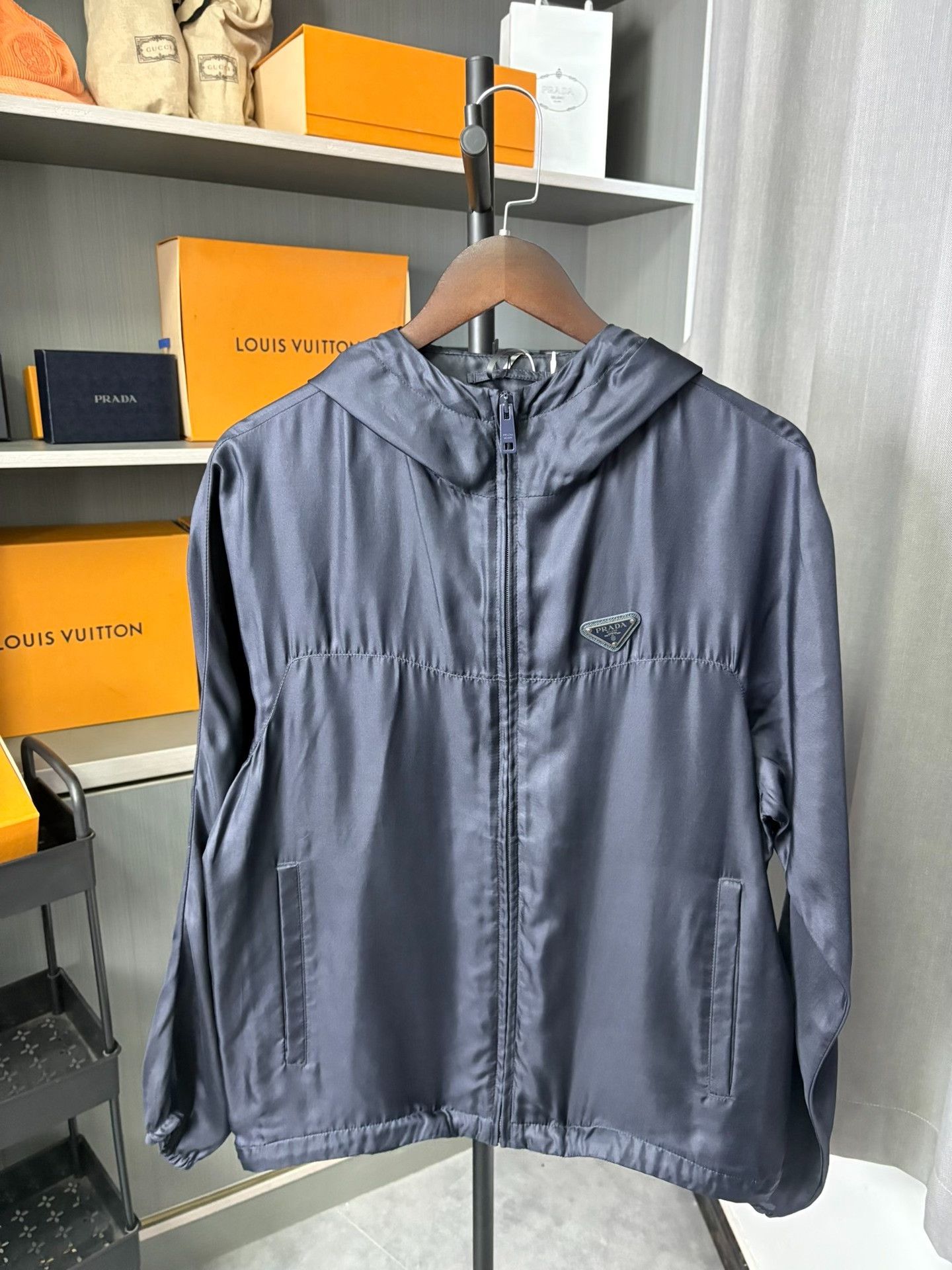 Prada Prada Black Light Jacket S Men Size US S / EU 44-46 / 1 - 1 Thumbnail