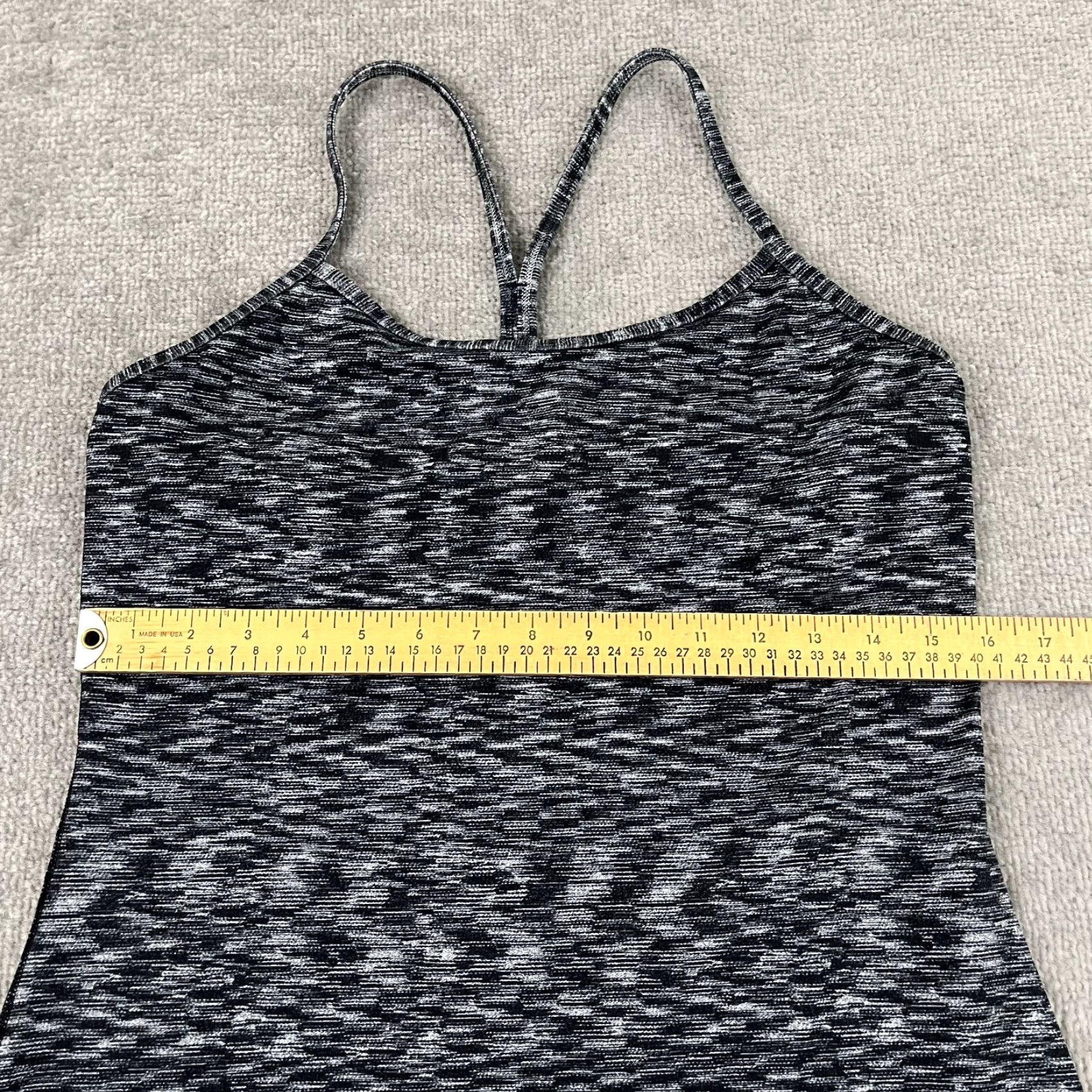 Lululemon Lululemon Power Y Tank Top Womens Size 2/4 Gray Black Racerback Light Support Size S / US 4 / IT 40 - 5 Thumbnail