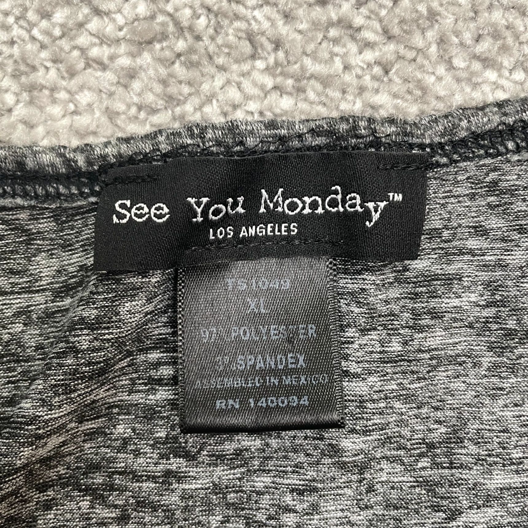 Vintage SEE YOU MONDAY Cropped Top Womens XL Dark Gray Long Sleeve Dolman Stretch Casual Shirt Size XL / US 12-14 / IT 48-50 - 4 Thumbnail