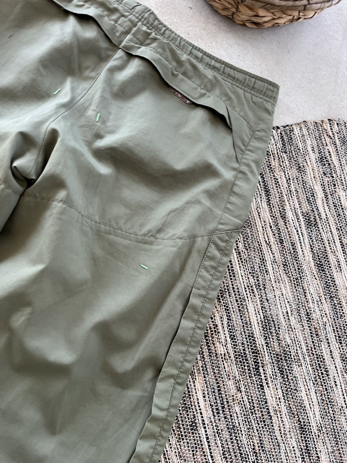 Nike Vintage Nike Sweatpants Track Pants Green Y2K Avantgarde Size US 36 / EU 52 - 17 Thumbnail