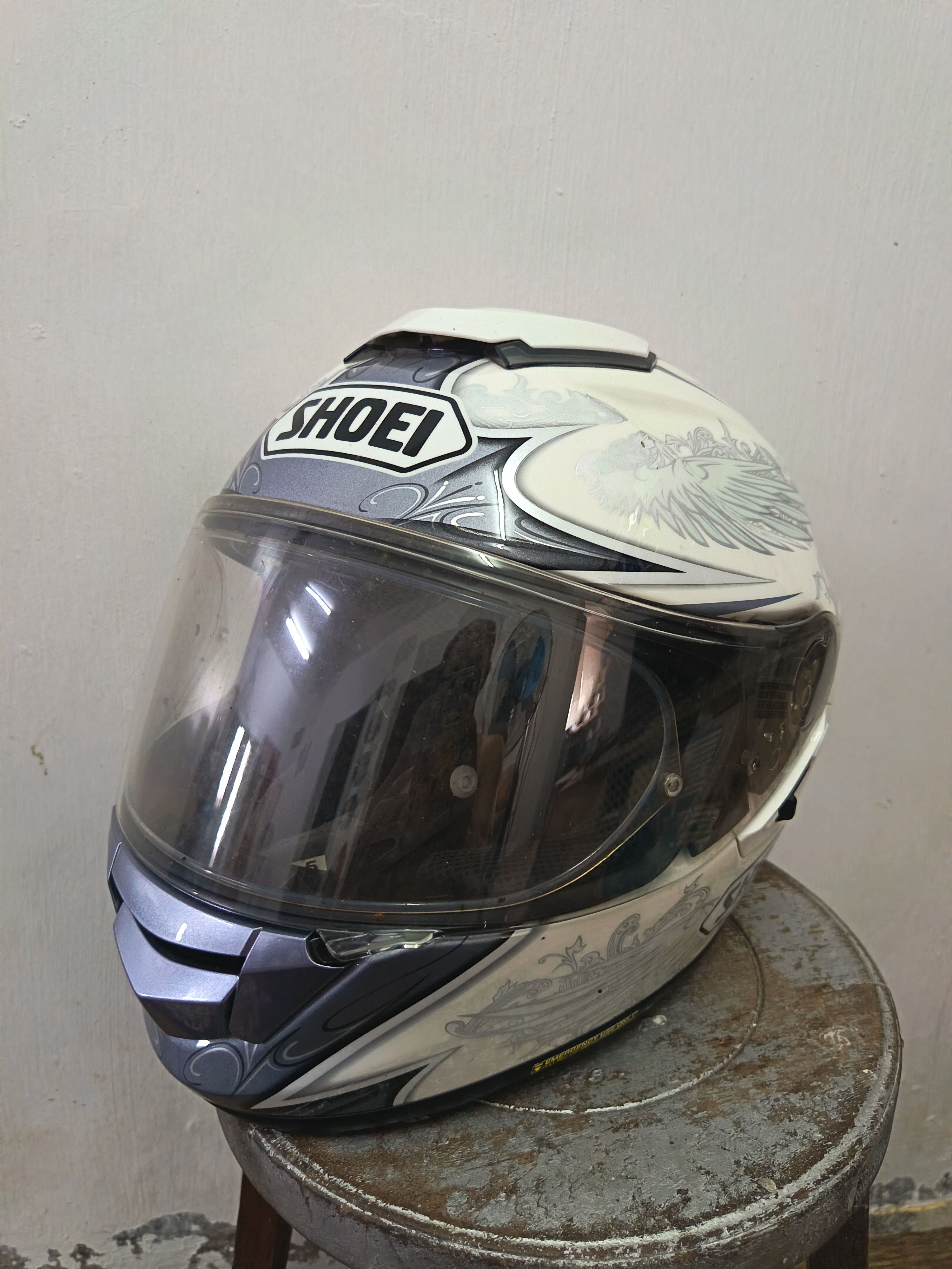Japanese Brand Shoei GT air fullface helmet Size ONE SIZE - 1 Thumbnail