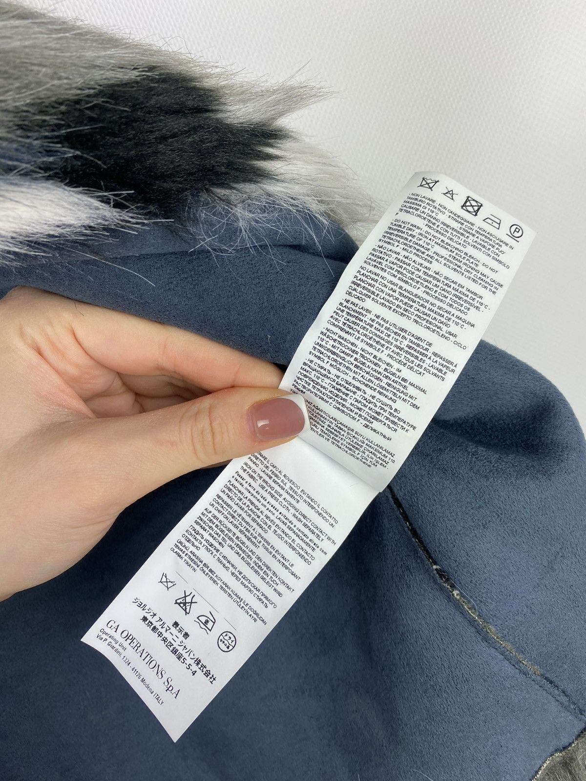 Armani Armani Jeans Ladies Faux Fur Sleeveless Vest Waistcoat Size M / US 6-8 / IT 42-44 - 10 Thumbnail