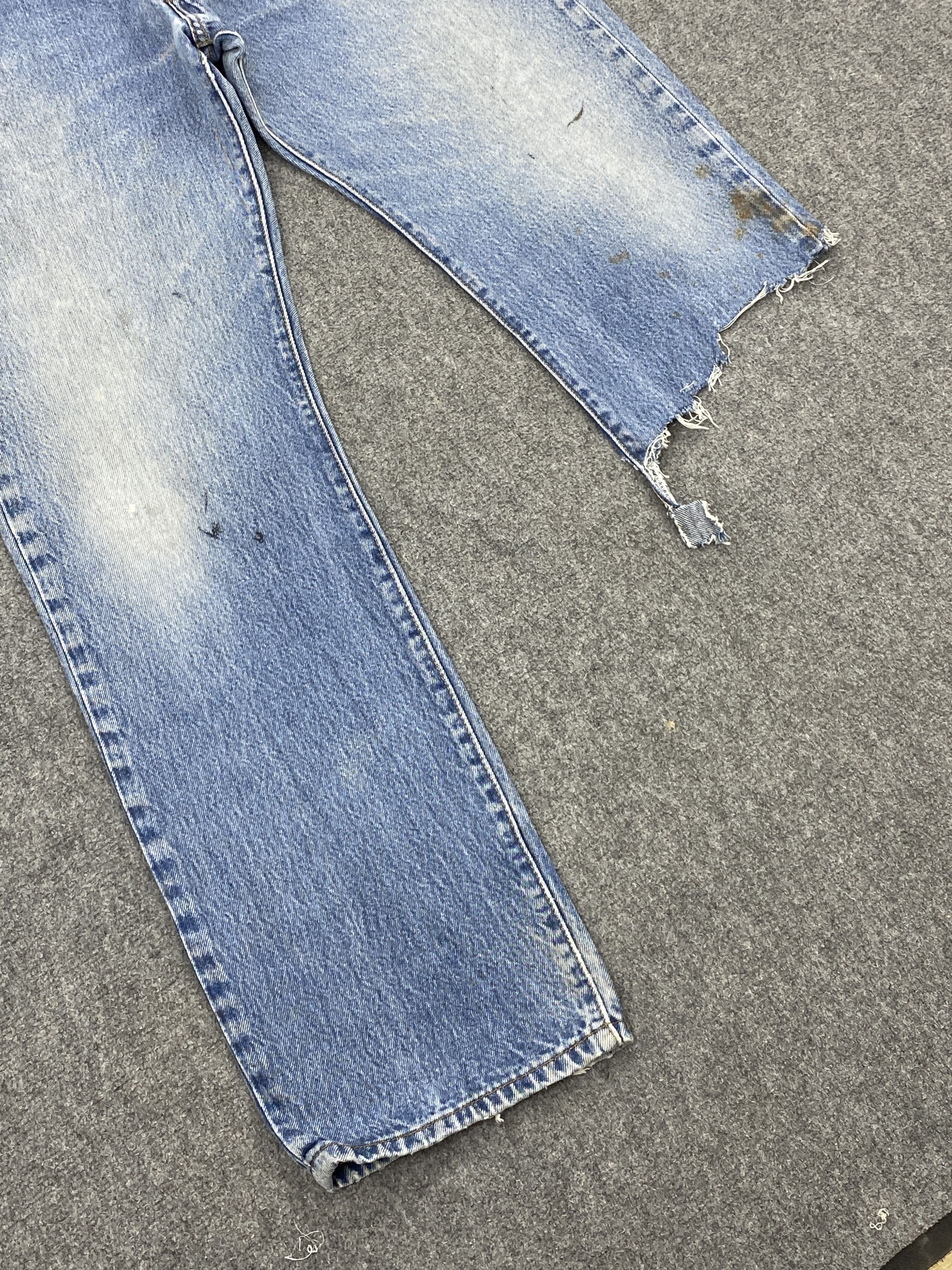 Levi's Vintage Levis 501 Ripped Jeans DP2662 Size US 33 - 10 Thumbnail