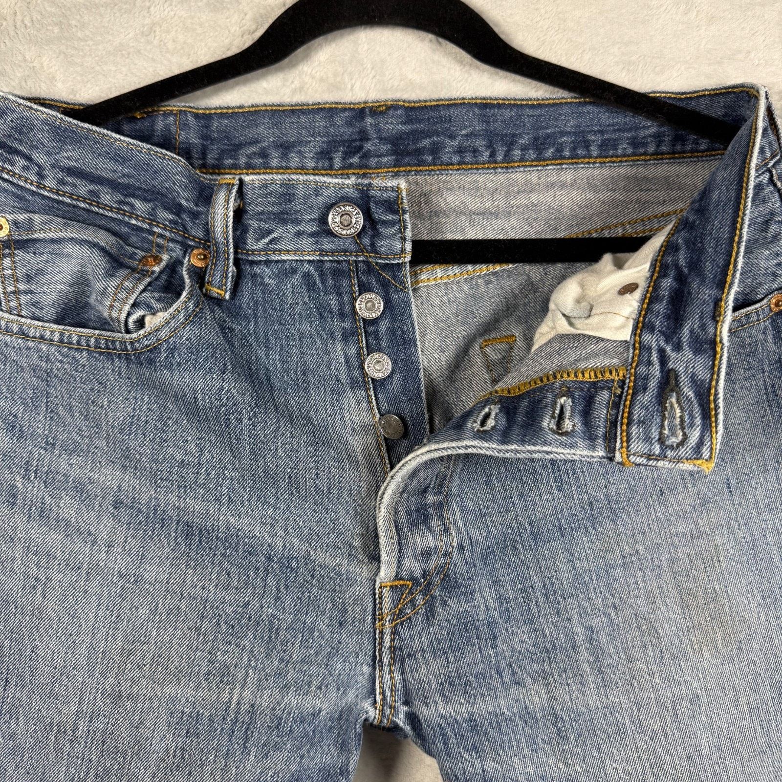 Levi's Vintage Levi’s 501 Original Straight Jeans Men’s 33x30 Size US 33 - 4 Thumbnail