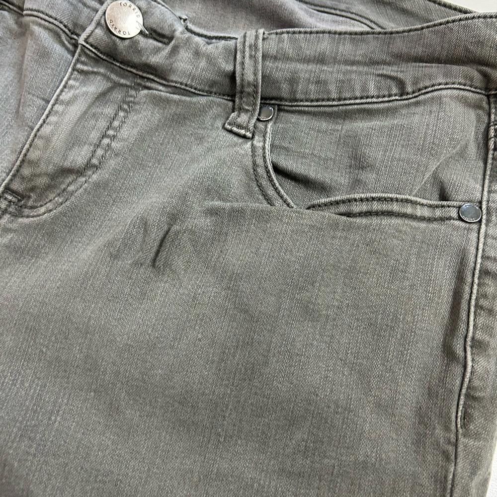 Torrid Torrid l Gray Skinny Jeans Size 16R Size 38" / US 16 / IT 52 - 8 Thumbnail