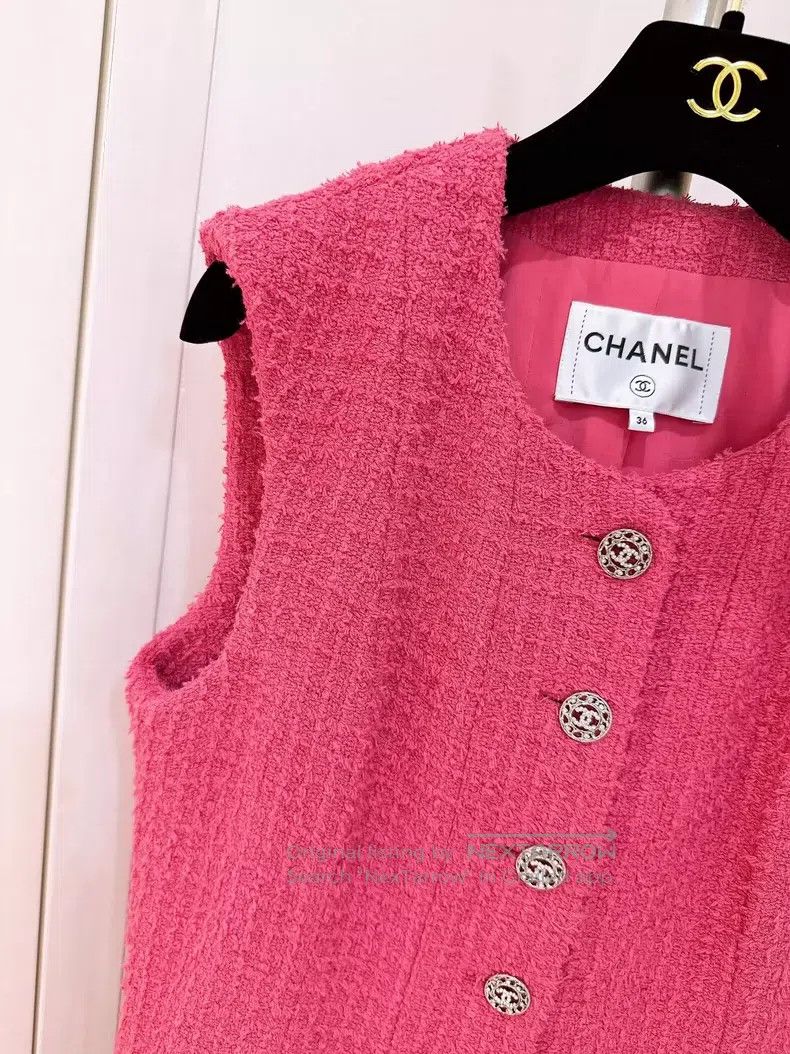 Chanel Chanel Rose-red diamond-buttoned vest jacket Size XS / US 0-2 / IT 36-38 - 3 Thumbnail