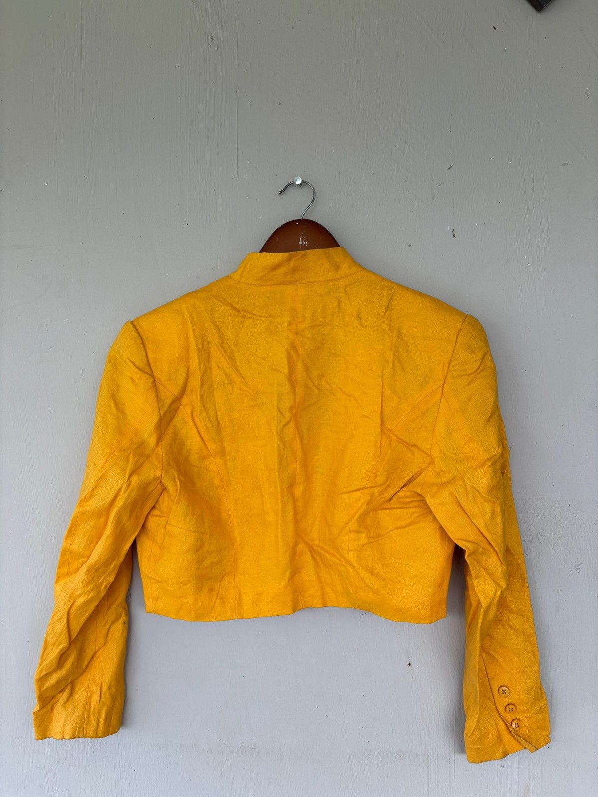 Kenzo Kenzo Cropped Jacket Embroidered Floral Design Buttonless Size US M / EU 48-50 / 2 - 9 Thumbnail