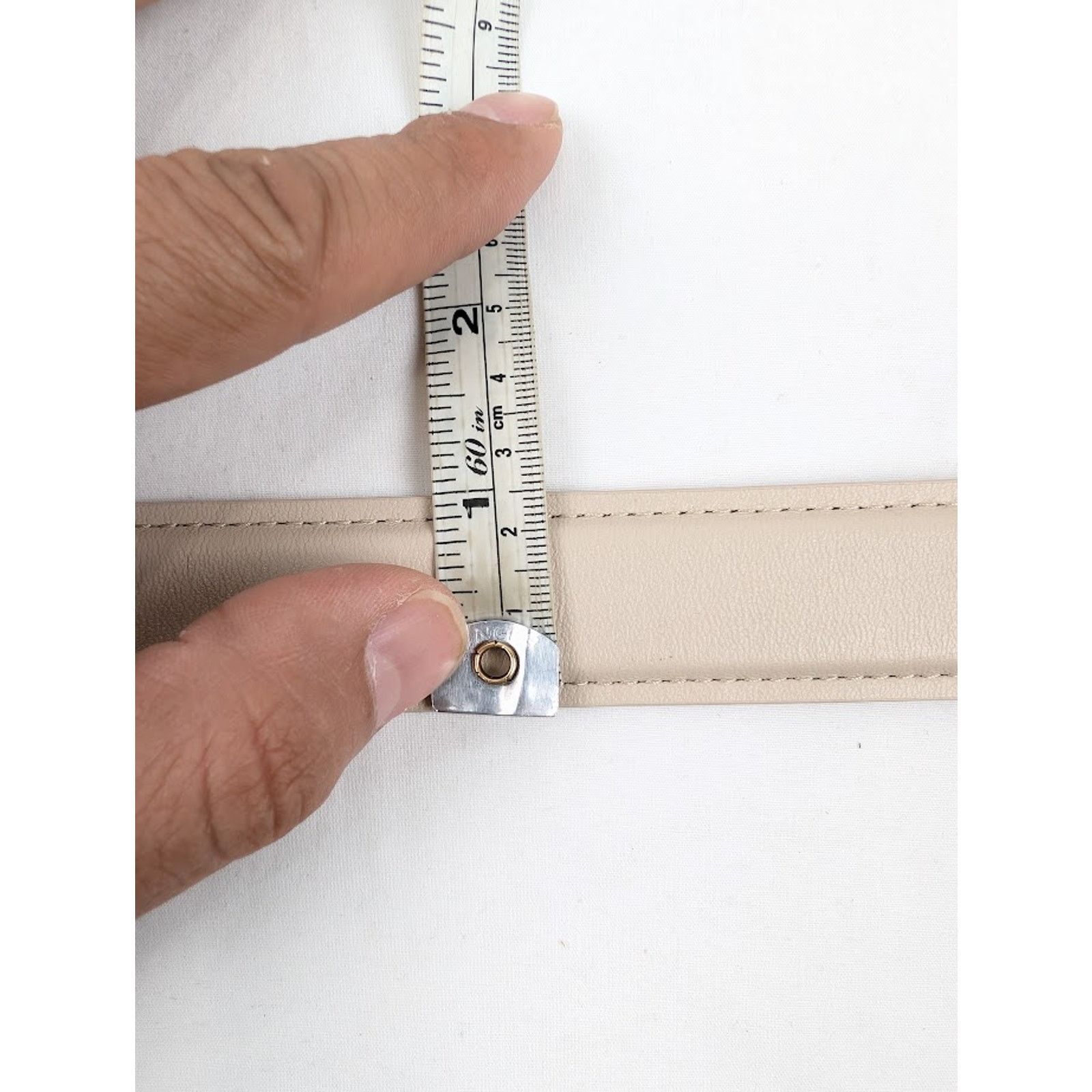 Amiri o1rshd1 Size:95 / MA Belt in Alabaster Size 38 - 8 Thumbnail