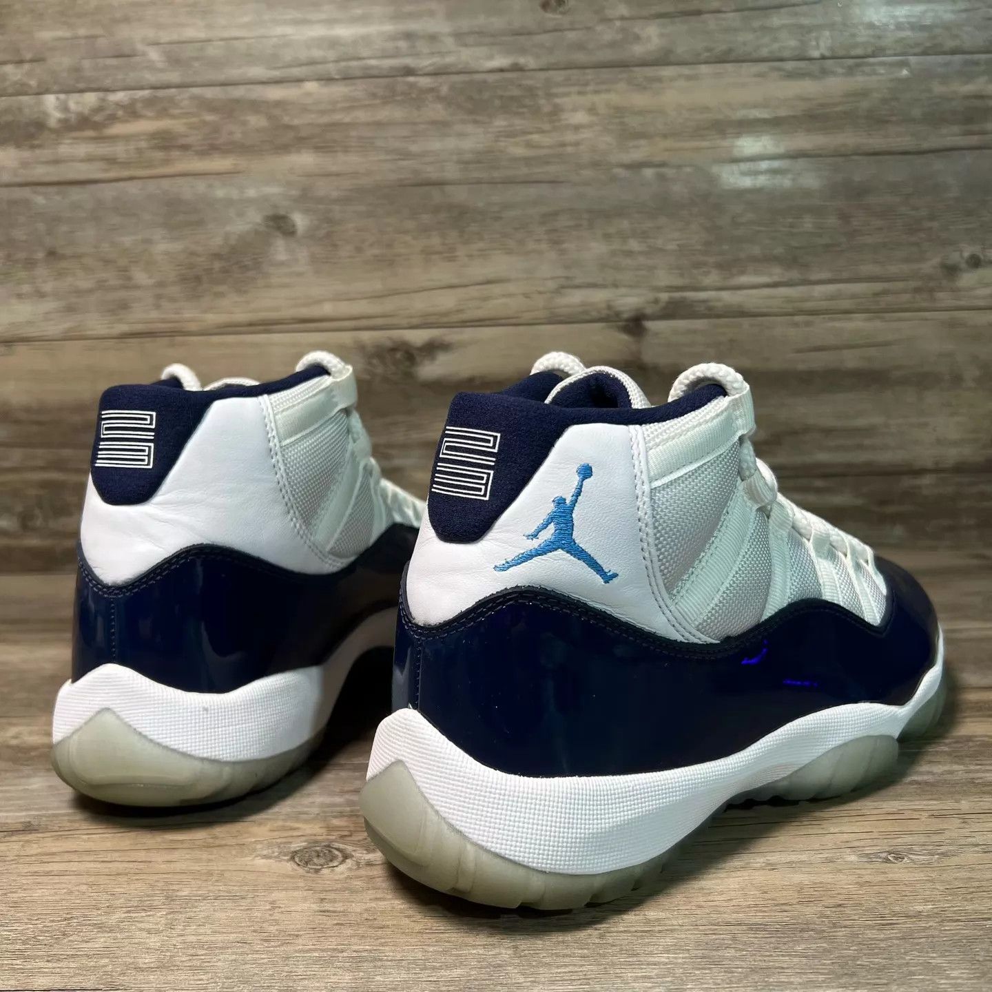 Nike Air Jordan 11 UNC Blue/White/Navy Size US 7.5 / EU 40-41 - 3 Thumbnail