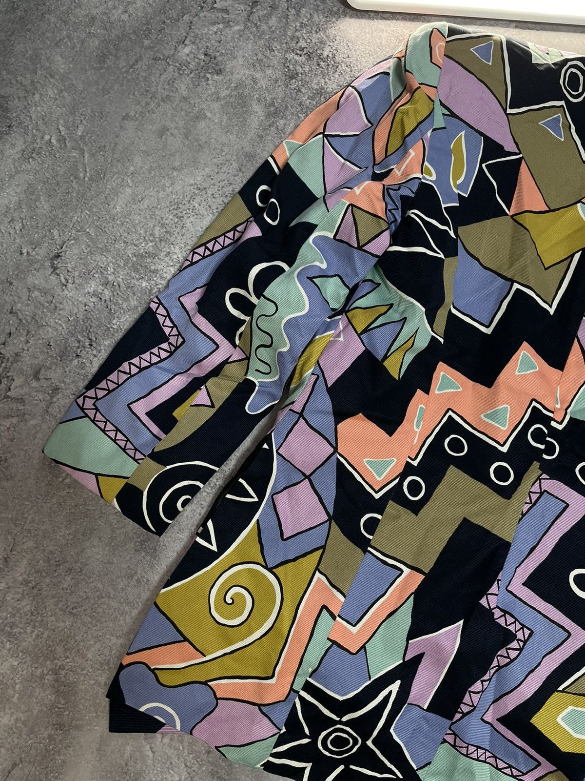 Louis Feraud LOUIS FERAUD PARIS Psychedelic Abstract Blouse Blouse jacket Size US M / EU 48-50 / 2 - 11 Thumbnail