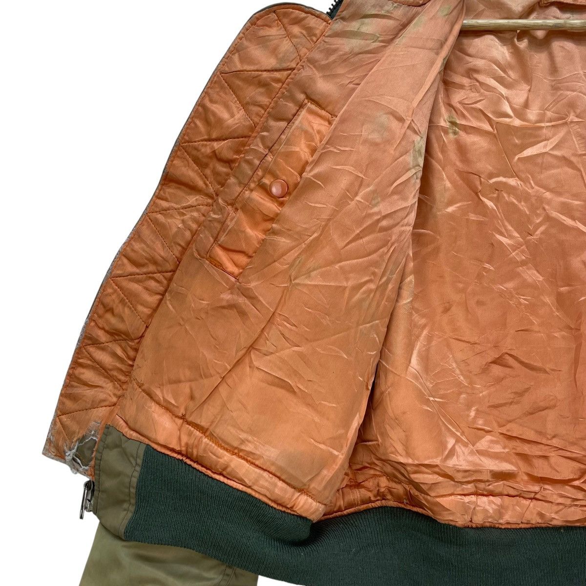 Buzz Rickson's 💥Vintage Distressed Bomber Ma 1 Mfg By JM Watkins Design Size US M / EU 48-50 / 2 - 13 Thumbnail