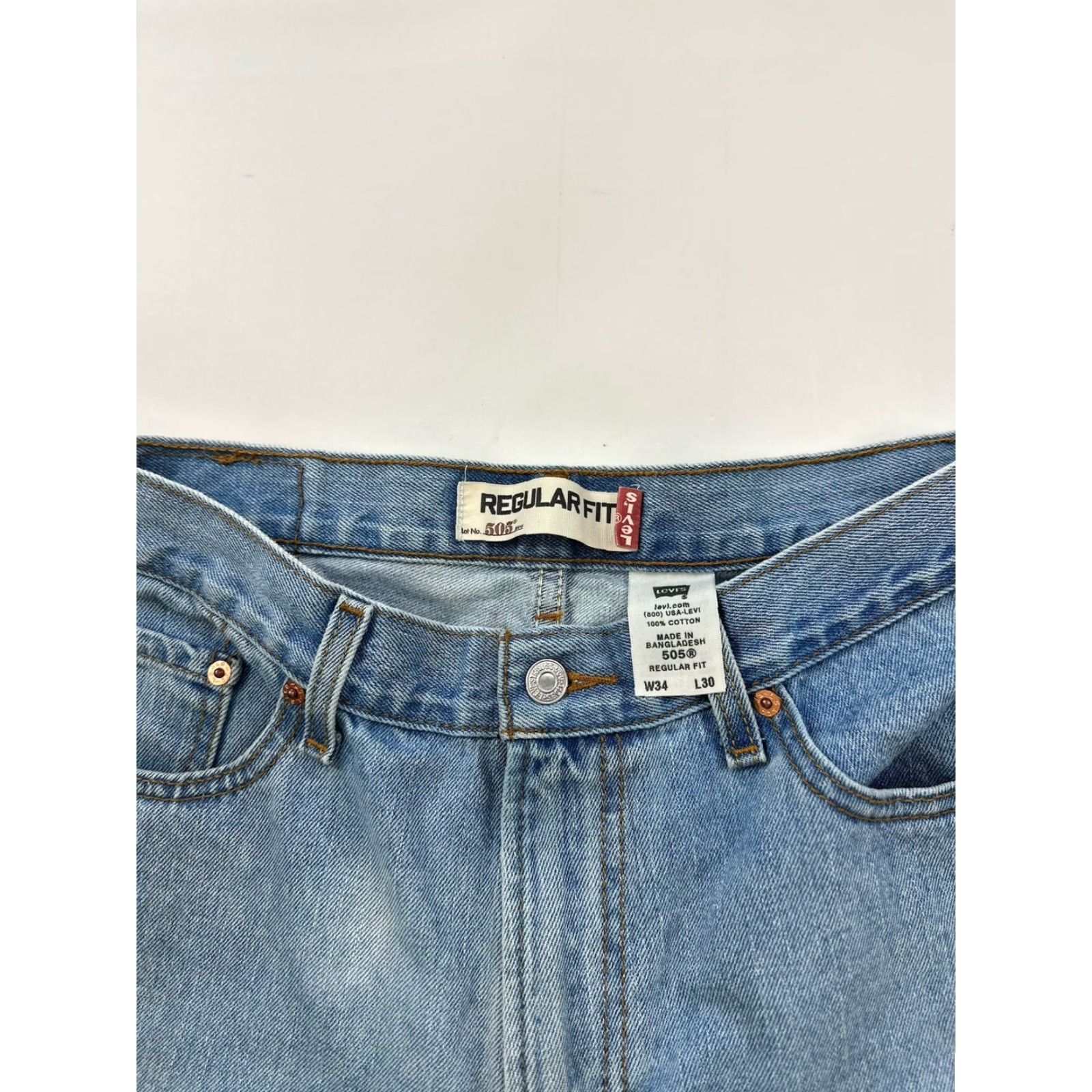 Levi's VINTAGE Levi's 505 Jeans Mens 32x29.5 Blue Distressed Straight 34 x 30 Tagged 34x30 Mens Jeans Size US 32 / EU 48 - 5 Thumbnail