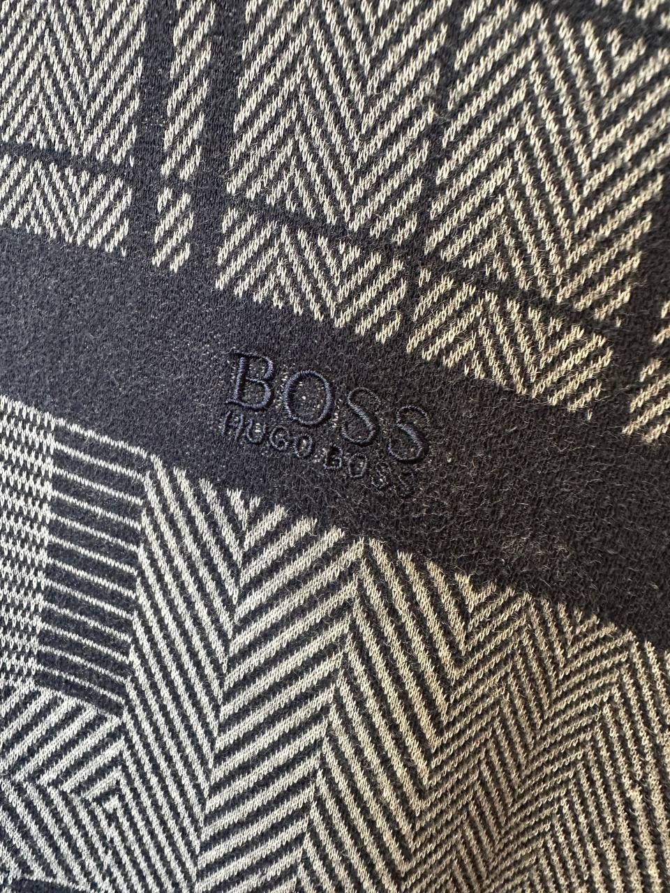 Hugo Boss Hugo Boss Green Label Full Zip Sweater Geometric Pattern Size US XL / EU 56 / 4 - 13 Thumbnail