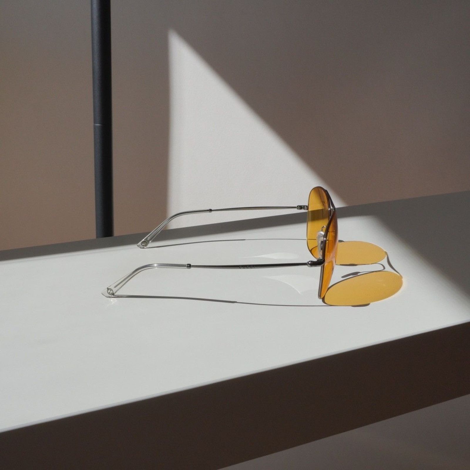 Gucci Vintage gucci silver logo yellow frame aviator sunglasses Size ONE SIZE - 3 Thumbnail